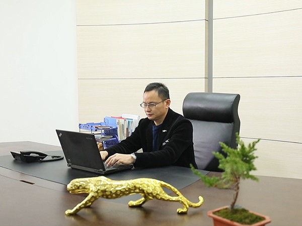 糖心VLOG官网入口地址辦公場景
