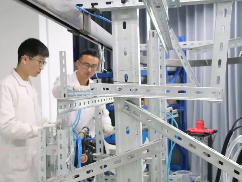 中機智能裝備創新研究院與糖心VLOG官网入口地址合作達成戰略夥伴